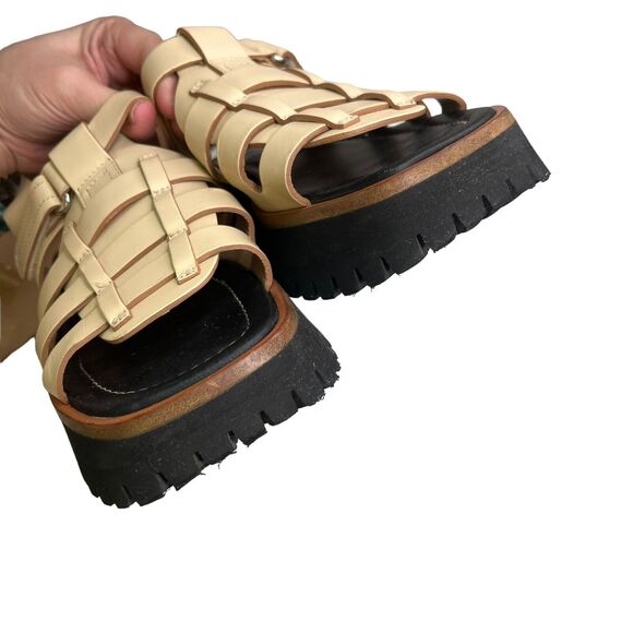 Labucq Cream Platform Sandals - Picture 10 of 16